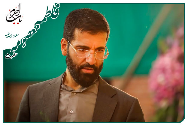 سرود و توسل ویژهٔ دهه کرامت و ولادت حضرت معصومه سلام الله علیها اجرا شده به نفسِ کربلایی حسین سیب سرخی